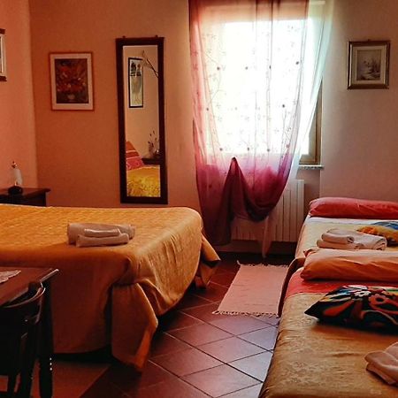 Hostal Ca D' Rot - Casa Ratti Vinchio Exterior foto