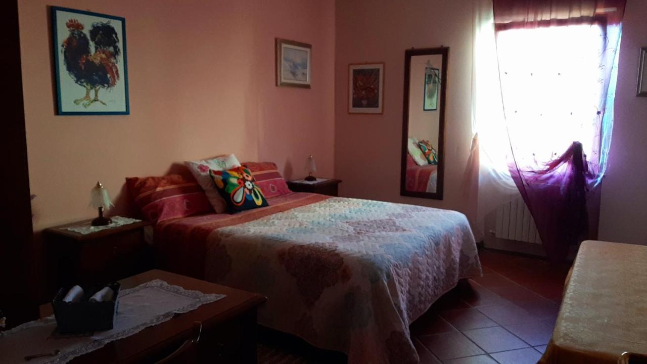 Hostal Ca D' Rot - Casa Ratti Vinchio Exterior foto