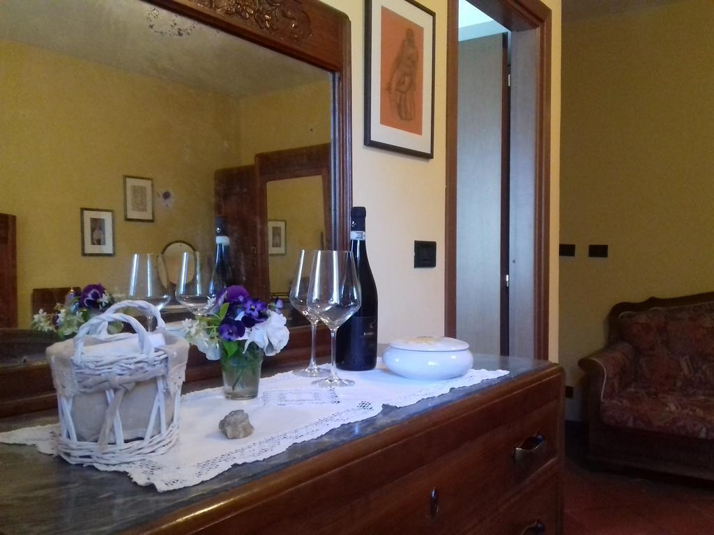 Hostal Ca D' Rot - Casa Ratti Vinchio Exterior foto